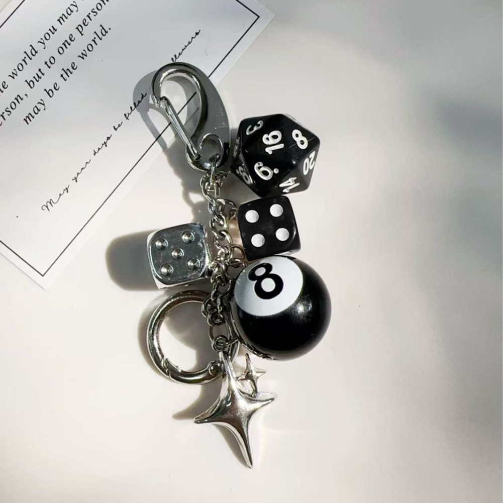 พวงกุญแจ 8 ball keychain โกธิค พวงกุญแจรถ ห้อยกระเป๋า ตกแต่งกระเป๋า bag charm หัวเข็มขัด พวงกุญแจกางเกง Y2K เข็มขัด