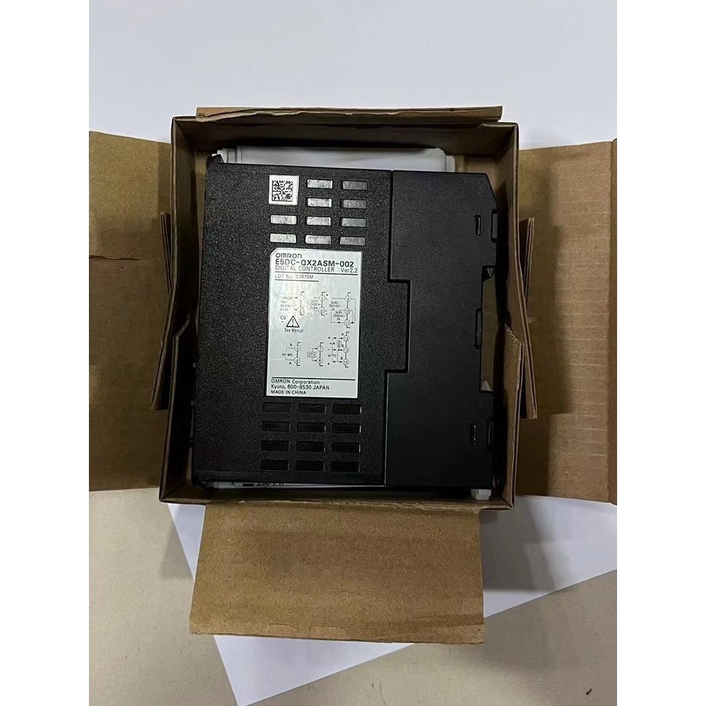 เทอร์โมยี่ห้อ Omron E5DC-QX2ASM-002/802 E5DC-RX2DSM-002/802 tta10