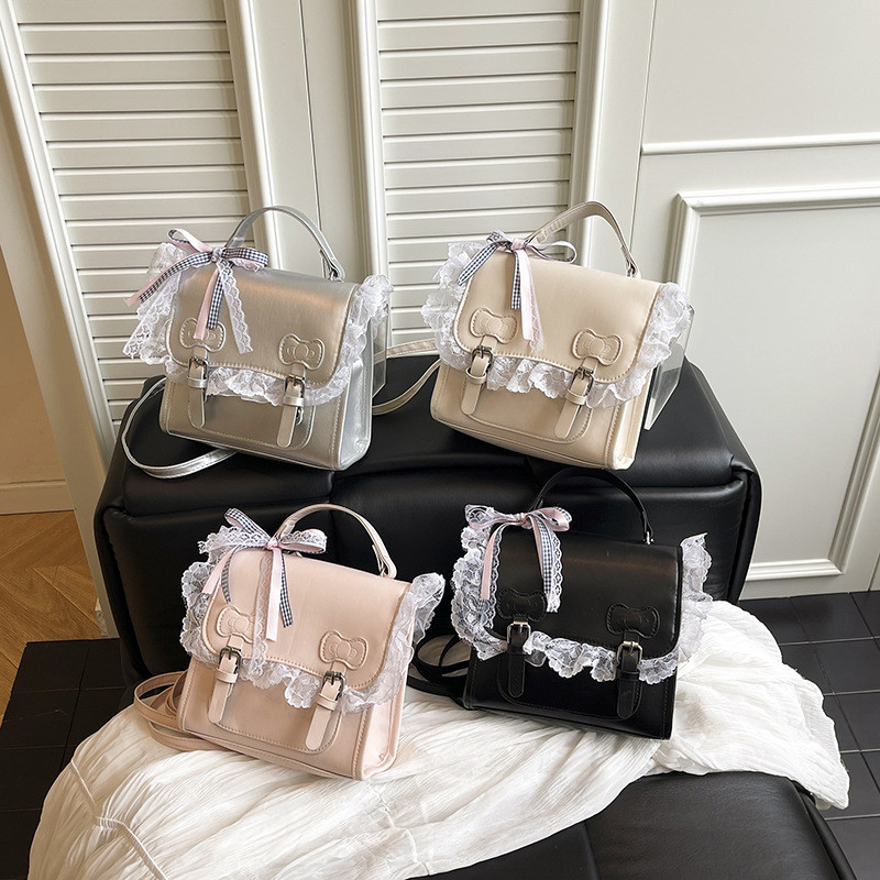 กระเป๋าถือมัลติฟังก์ชั่น 2025 All-Match กระเป๋า Messenger สวยงามหวานน่ารัก Commuter กระเป๋าสี่เหลี่ยมเล็ก 10.11+8.8跨境多功能手提包2025秋季新款百搭精美斜挎包甜美可爱通勤小方包