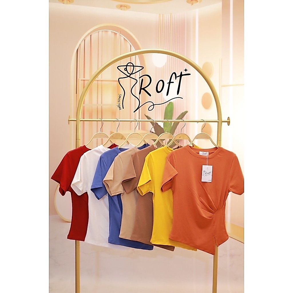 Code : 102 เสื้อคอกลม แต่งจีบข้าง ทรงสวย