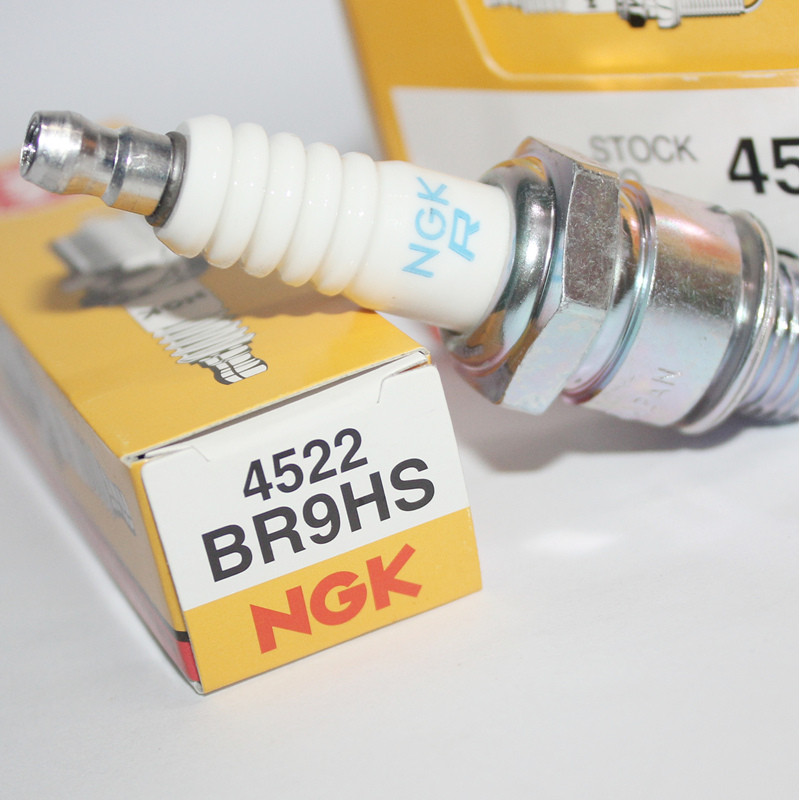 หัวเทียน NGK BR9HS เหมาะสําหรับ Fire Two-Stroke Hand Pump Motorized Fire Pump BR9HS-10 B9HS ปั๊มน้ํา