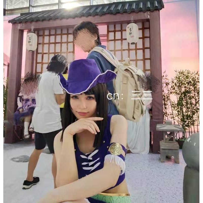 เสื้อผ้าcosplay อะนิเมะ One Piece สำหรับNicole Robin Two Years Ago