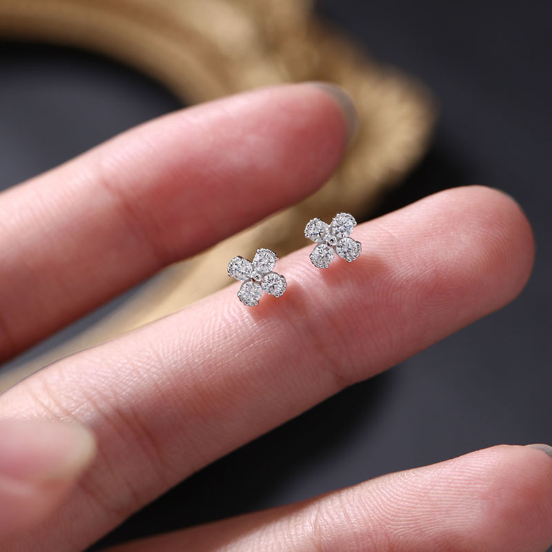 ต่างหูดอกไม้สแตนเลสเงิน S999 กับมิคroไดมอนด์ | อารมณ์เกาหลี-ญี่ปุ่น | การออกแบบทันสมัยสำหรับคนมีสไตล