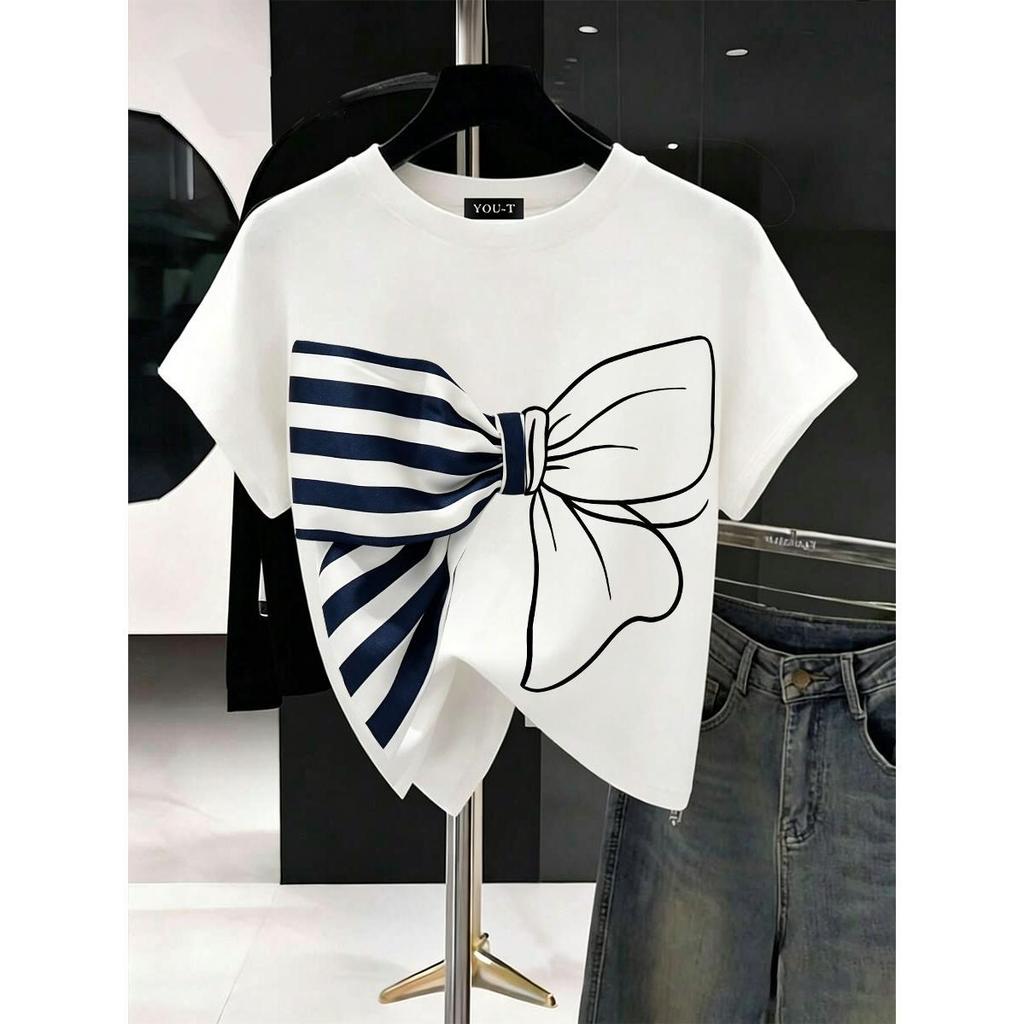 UT shop💥เสื้อยืดผ้าคอตตอน 100% “Striped bow” ทรง Oversize คอกลม แขนสั้น ผ้านุ่มสบาย ใส่ได้ทุกวัน ฤดูร้อน ไซส์ S-3XL