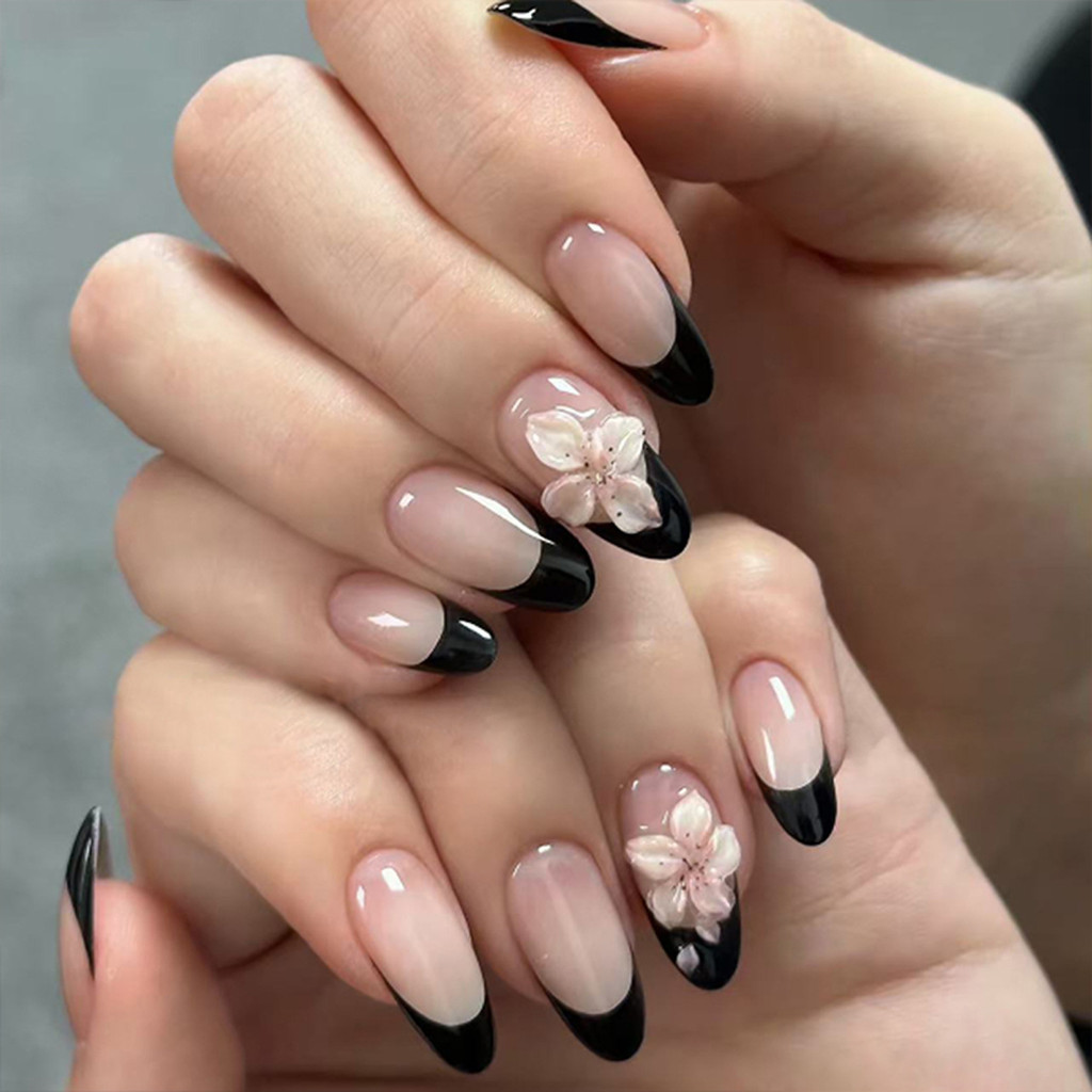 Simple Almond Black French Wear Nail Nail Nail Nail Piece สวมใส่เล็บปลอม