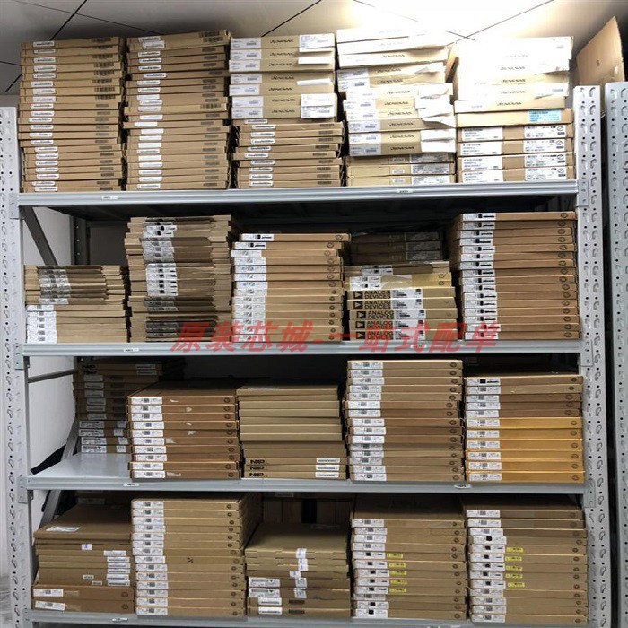 คลังสินค้าพร้อมใหม่เอี่ยม MC34063ADR2G MC34063 MC34063A 34063 Patch SOP8 ชิป