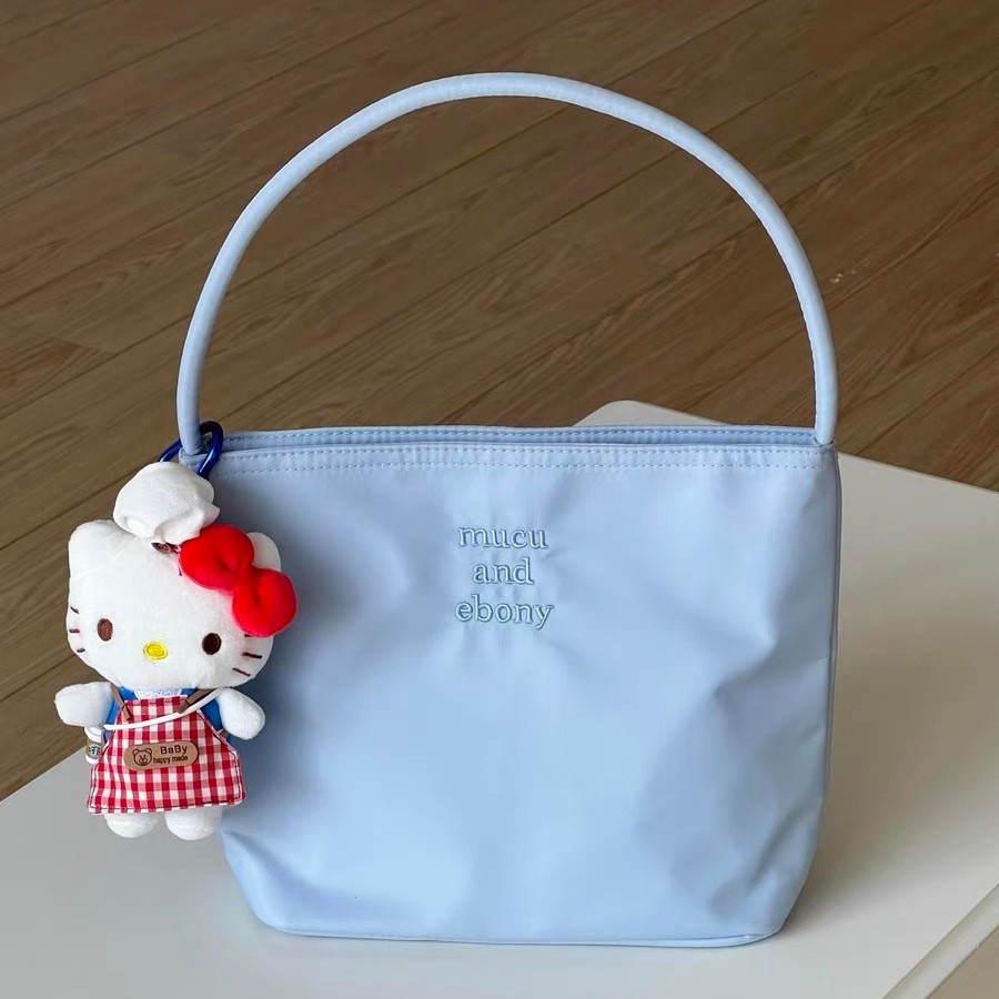 กระเป๋า puffy bag กระเป๋าสวยๆ เกาหลีใต้ mucu and ebony กระเป๋าผ้าใบสีพื้นกระเป๋าถือกระเป๋าหญิง mucua