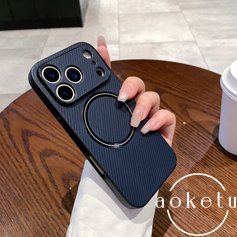หนังคาร์บอนไฟเบอร์รูปแบบแม่เหล็กดูดเหมาะสําหรับ แอปเปิล 17 เคสโทรศัพท์ ไอโฟน 16 โปรแม็กซ์ บางเฉียบ 15 ซอก สูง-จบ เคลือบ 14/13 รวมทุกอย่างฝาครอบป