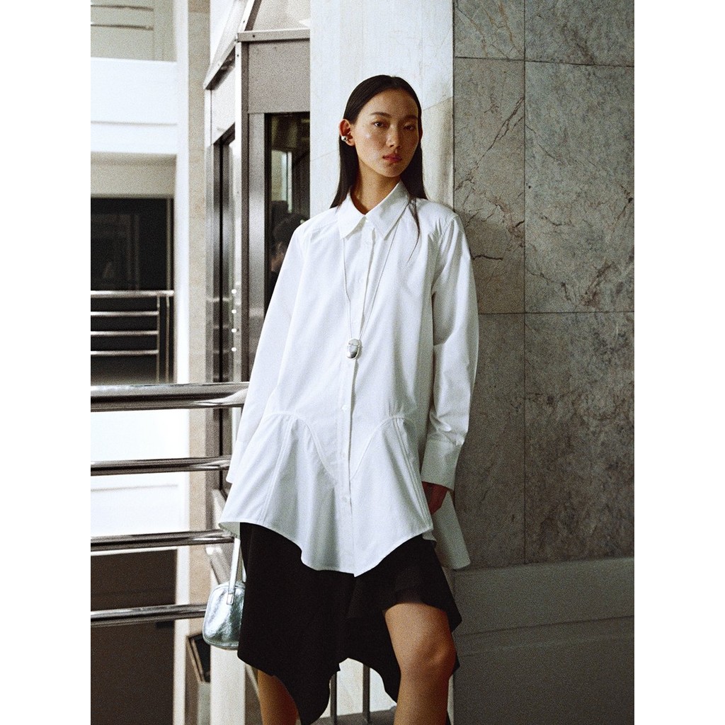 [Pomelo] เดรสเชิ้ตชายกระโปรงอสมมาตร / Asymmetric-Hem Button-Up Dress