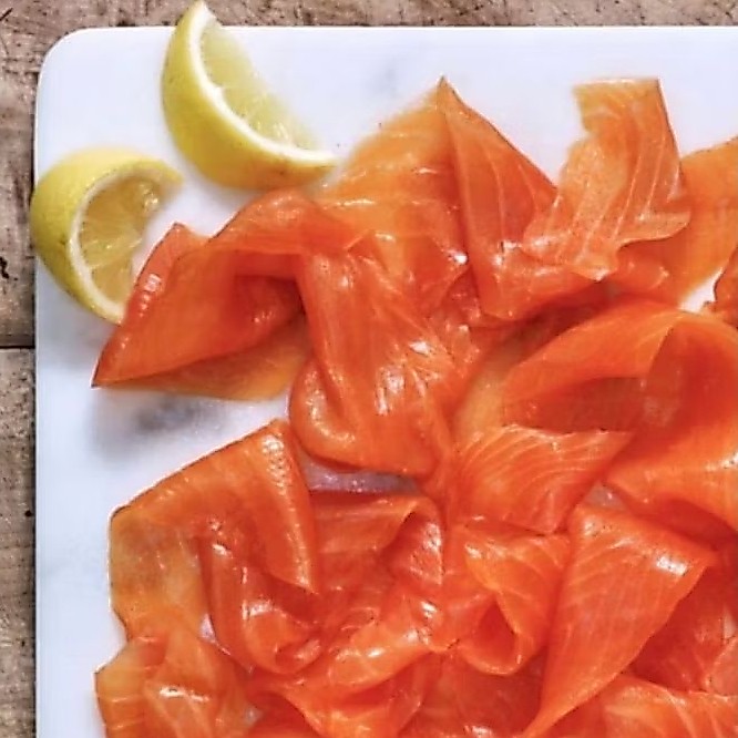 Smoked Salmon Trim 500g Pack - แซลม่อน แซลมอนรมควันหั่นชิ้นเล็ก 500กรัม.