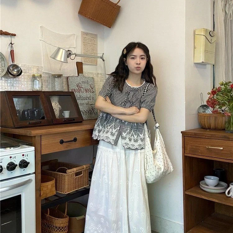 Breeze เสื้อเชิ้ตแขนสั้นลายลูกไม้ลายดอก S-2XL