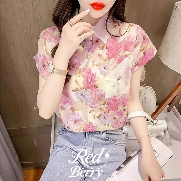 Red Berry เสื้อเชิ้ตผ้าชีฟองลายดอกไม้แขนสั้นฤดูร้อนสำหรับผู้หญิงปี 2026 แบบใหม่และมีสไตล์ W328