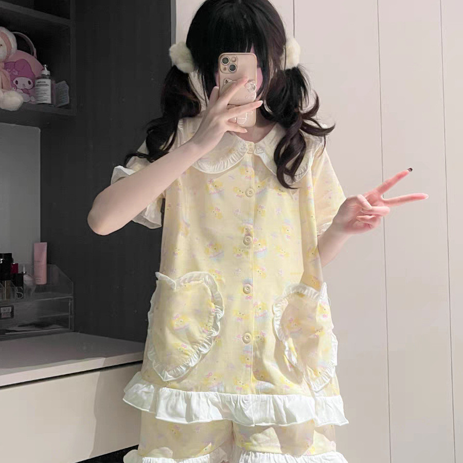 ชุดนอนลายเค้กลูกไม้สีขาวสำหรับผู้หญิง สไตล์นักเรียน แขนสั้น กางเกงขาสั้น ใส่ออกนอกบ้านได้ jz919sy