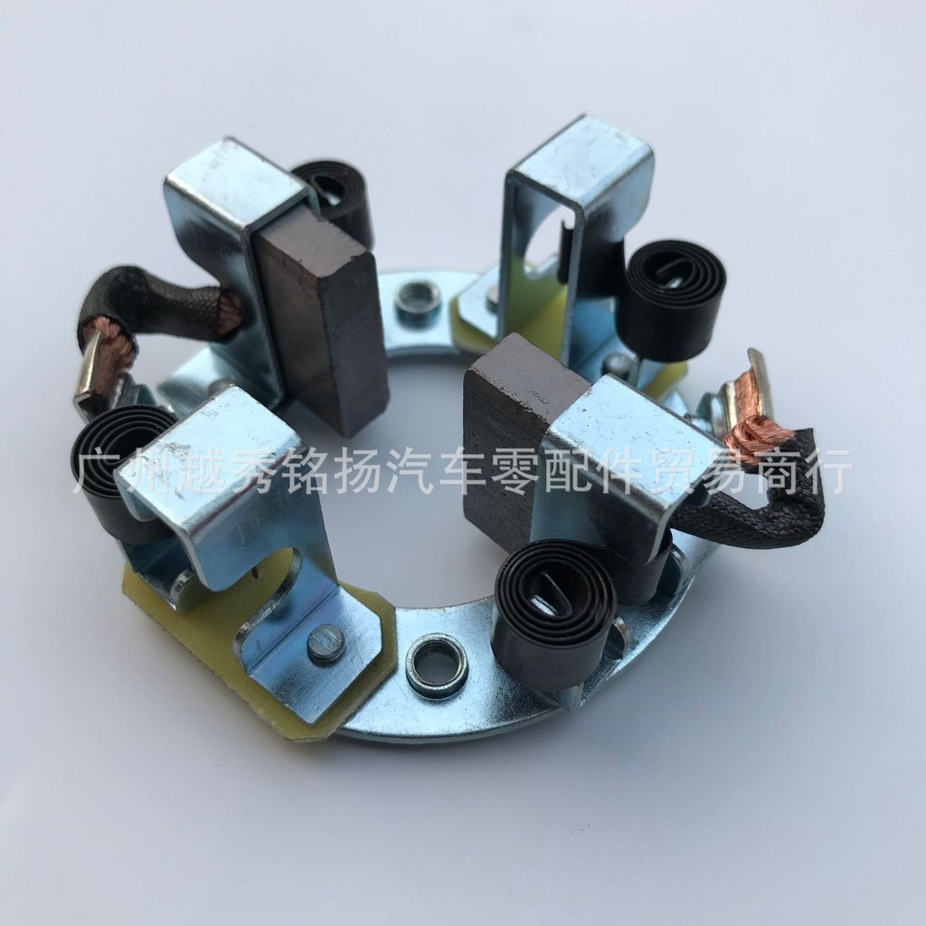 เหมาะสําหรับ Komatsu 360-7 Excavator 6D108/6D125 รถ Starter มอเตอร์ Carbon Brush Holder Assembly