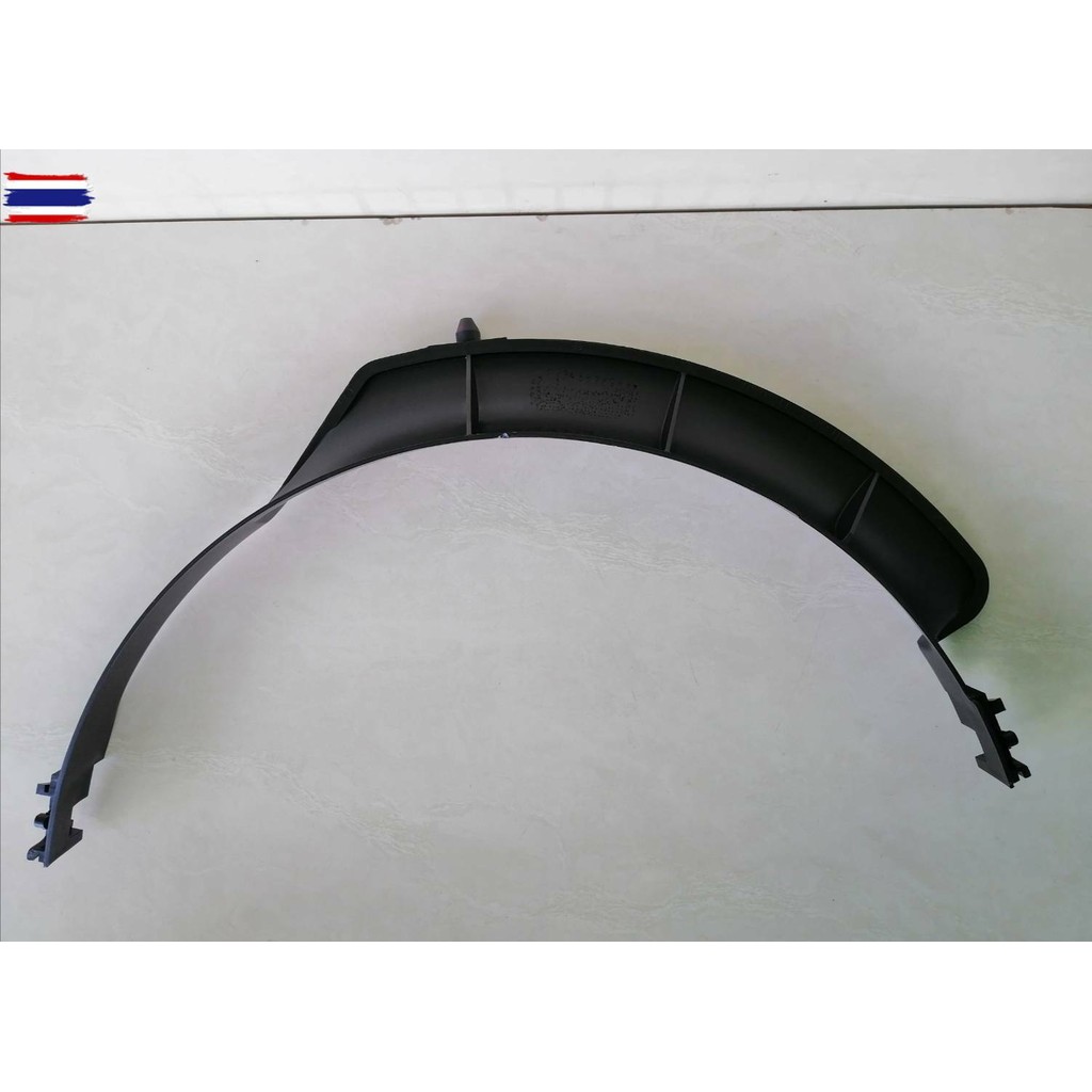 ังลมหม้อน้ำ ตัวล่าง  MITSUBISHI TRITON 2500,PAJERO,KA4,KB4 แท้ๆเิกห้าง price160