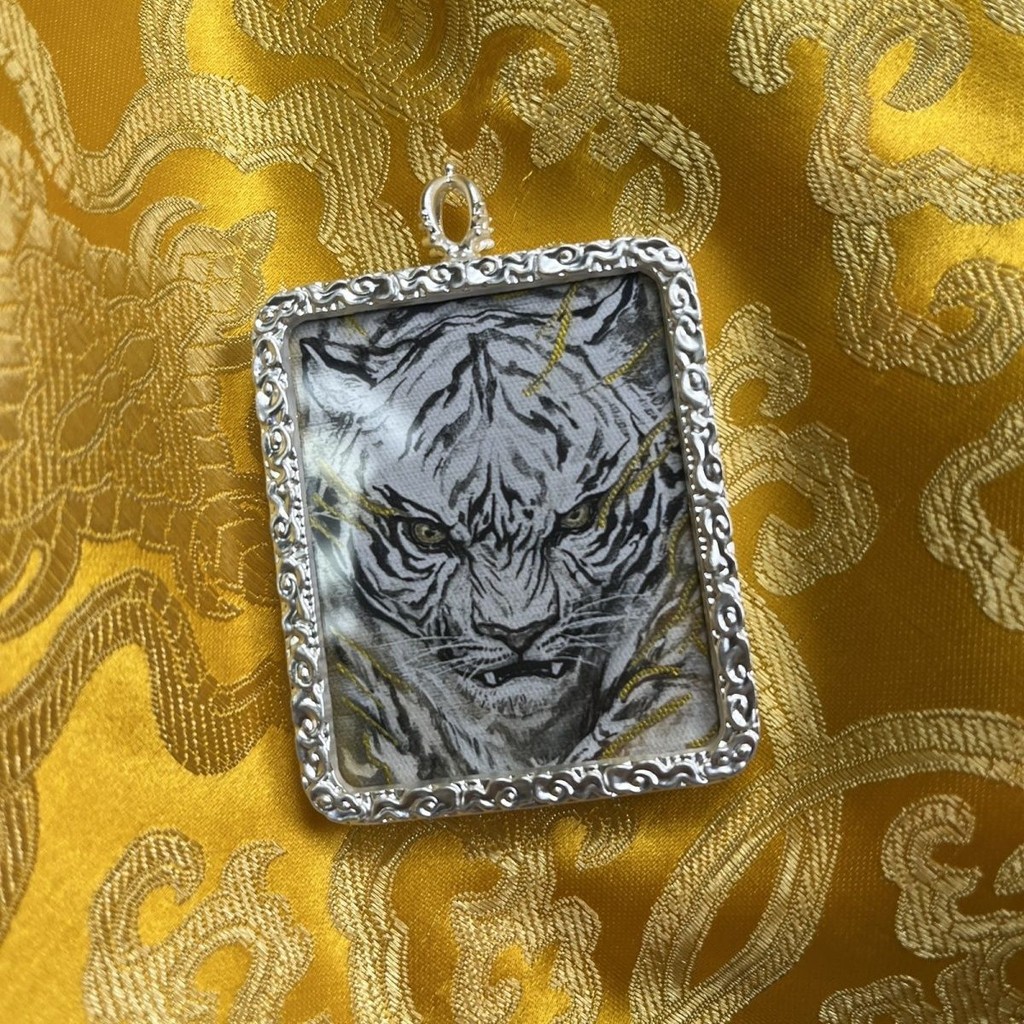 武松唐卡手绘哪吒老虎哪吒手绘描金唐卡正品国潮民族祝福吊坠项链Wu Song Thangka Hand-painted Which Tiger Which Hand-painted20251009