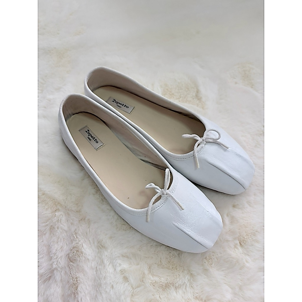 รองเท้าคัชชู Repetto size 38 ยาว 24.0 cm. มีตำหนิ