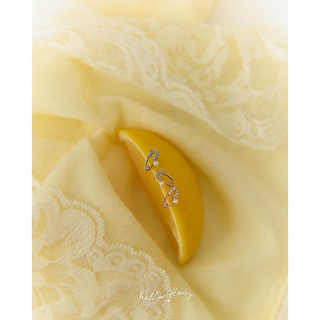 Julys - pretty-pretty earrings