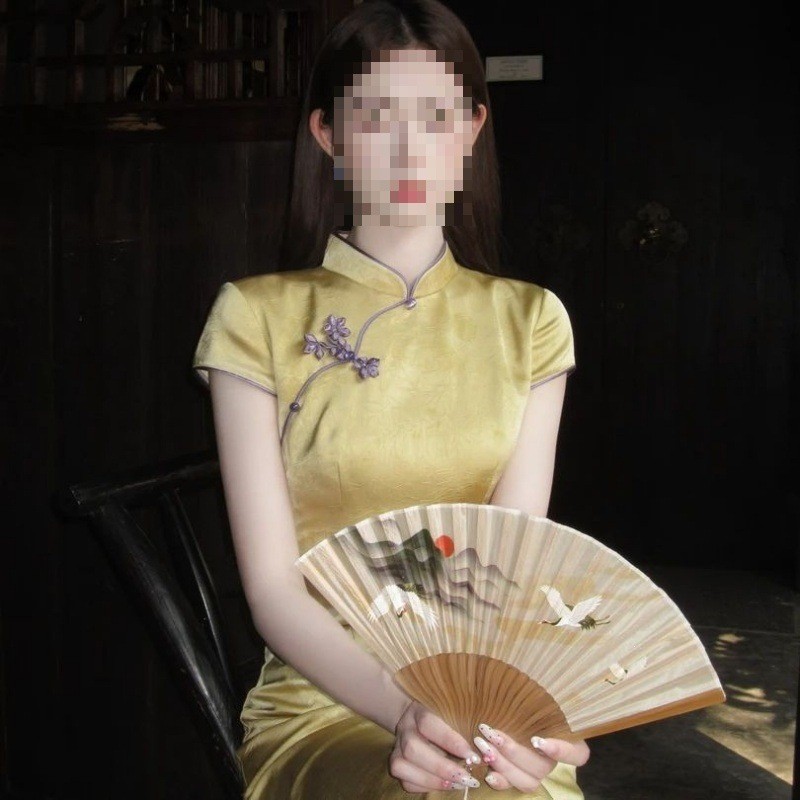 ใหม่จีน Luzhou Yuegui Cheongsam ชุดเงินเก่า 2026