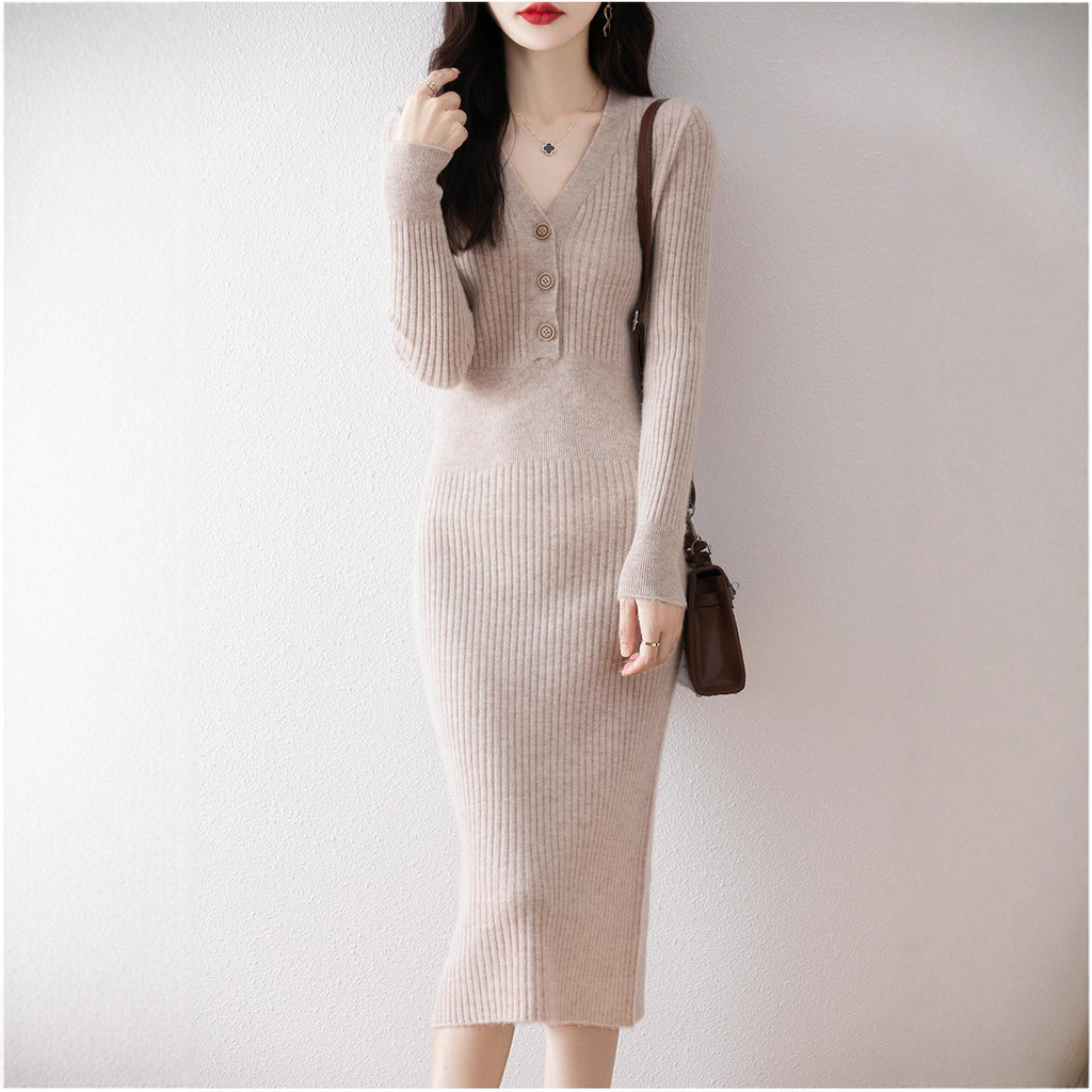 2025 ฤดูใบไม้ร่วงฤดูหนาว V คอสีทึบ Slimmer ดูถักชุดความยาวกลาง Bottoming เสื้อกันหนาว POG1