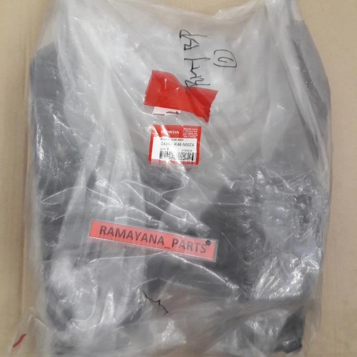 เด็คพื้นขั้นบันได Vario 110 6431AK46N00ZA