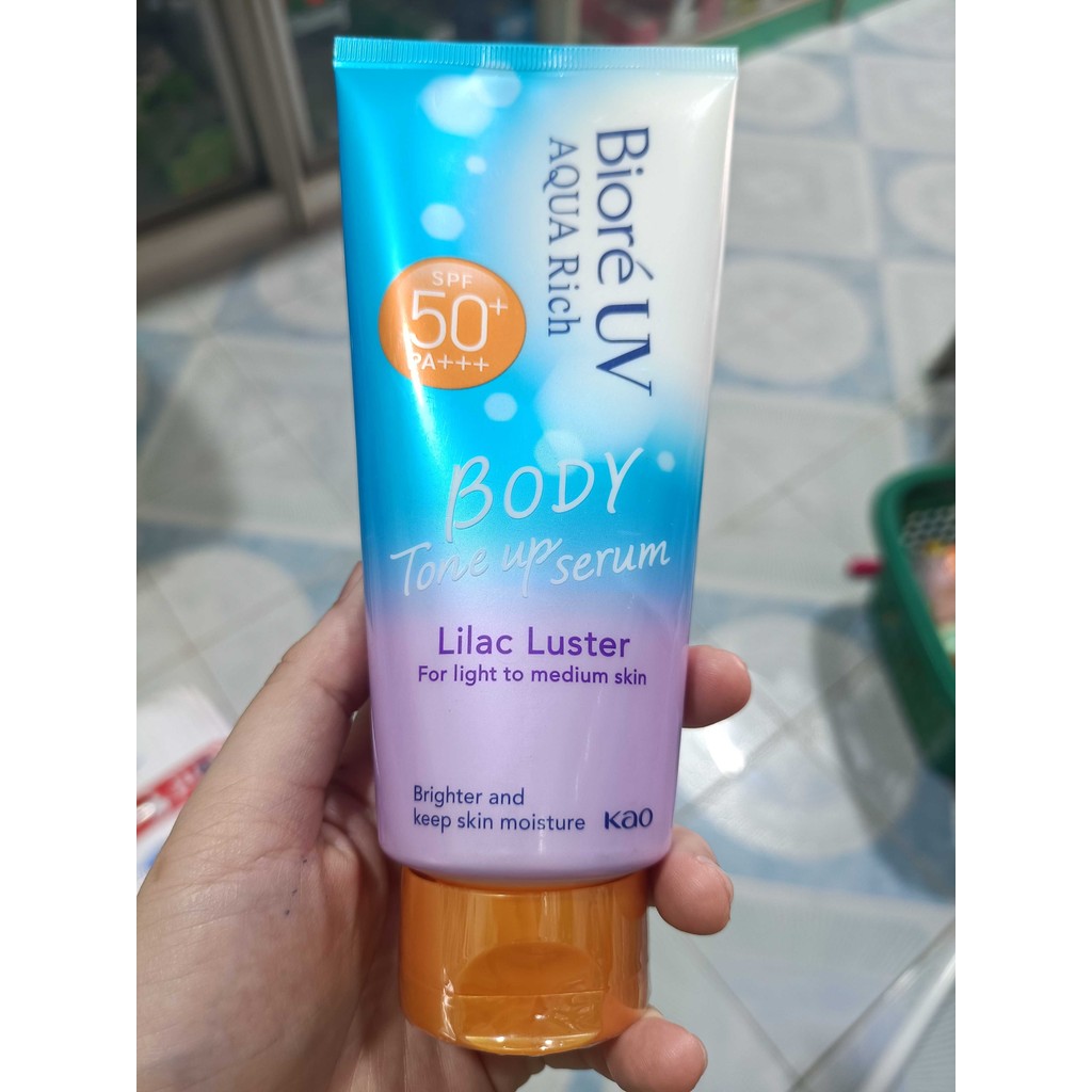 Biore Biore UV Aqua Rich Body Tone Up Serum Lilac Luster SPF50+ PA+++