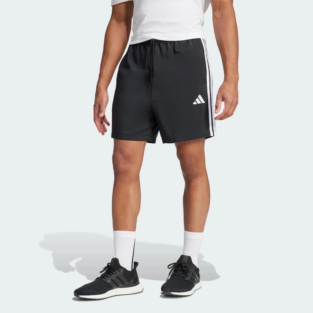 adidas Lifestyle Essential 3-Stripes Chelsea Shorts Men Black JE6436