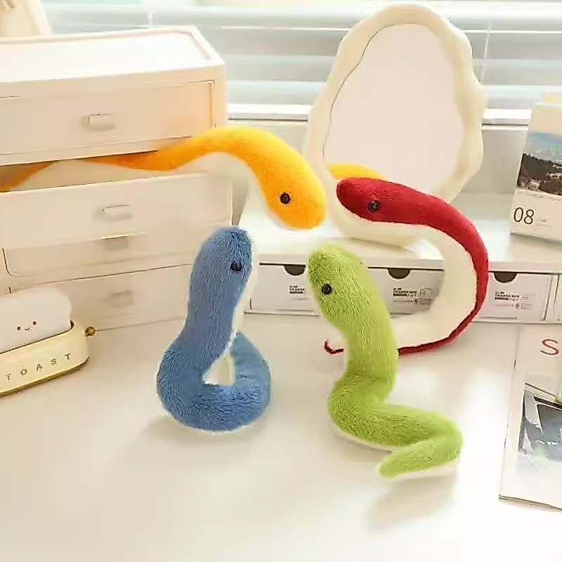 ของเล่นตุ๊กตานําโชคของขวัญอุปกรณ์เสริมกระเป๋างูสีเขียวขนาดเล็กน่าเอ็นดู