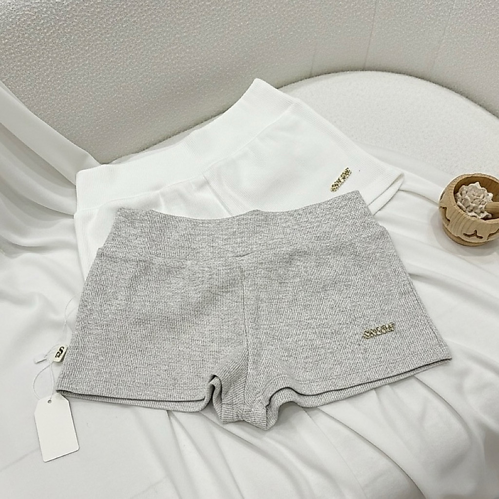 กางเกงเอวต่ำขาสั้น : mini short