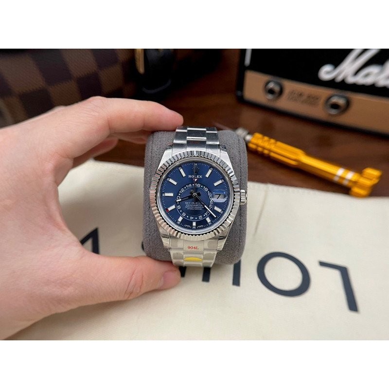 2025 Rolex_s Sky - Dweller NOOB Factory Cal 9001เครื่องสามารถจัดส่งได้ทันที [Baoan Watch]. DCQ4