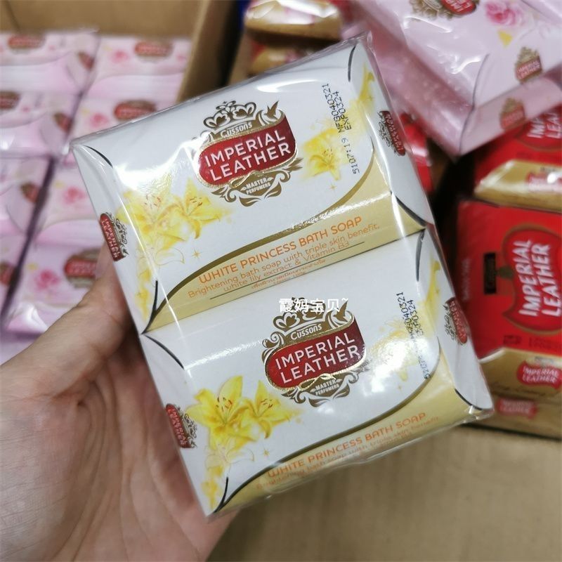 UK นําเข้า Plushins Royal Family สบู่อาบน้ําคลาสสิกไม้จันทน์ Rose Lily Family Pack แบรนด์เก่า Royal 