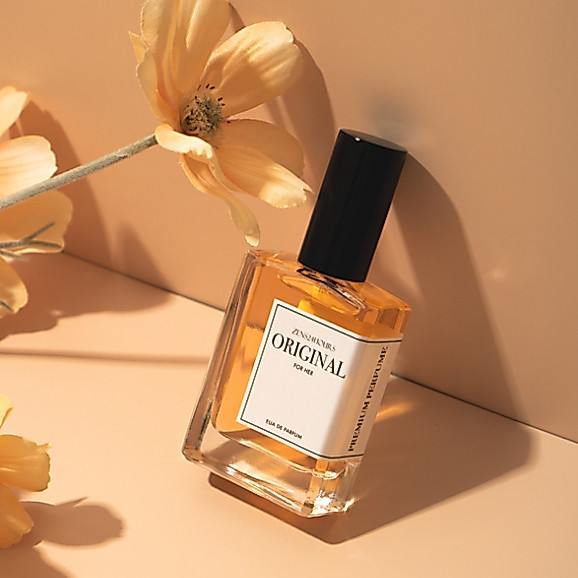 น้ำหอมผู้หญิง (Women 30 ml.) กลิ่นออริจินัล ขนาด 30 มล. หอมละมุน หรูหรา เซ็กซี่ ติดทนนาน ราคาสุดคุ้ม