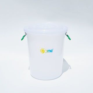 GlobalHouse GOME ถังน้ำหูเหล็กพร้อมฝา 50 ลิตร ขนาด 42.5x42.5x55.5 ซม. รุ่น A-315PP สีขาวขุ่น