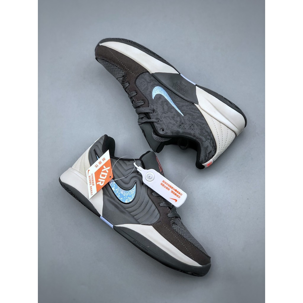 รองเท้าบาสเก็ตบอลMorante JA2 สีเทาสำหรับผู้ชาย สวมใส่ง่ายและทนทาน