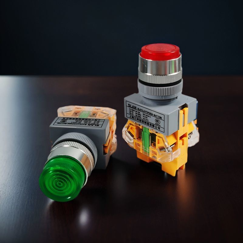 ปุ่มกดเรืองแสง Sanli SLA7S-11D LAY37 Y090 LAY7 ปุ่มรีเซ็ตและล็อคตัวเอง