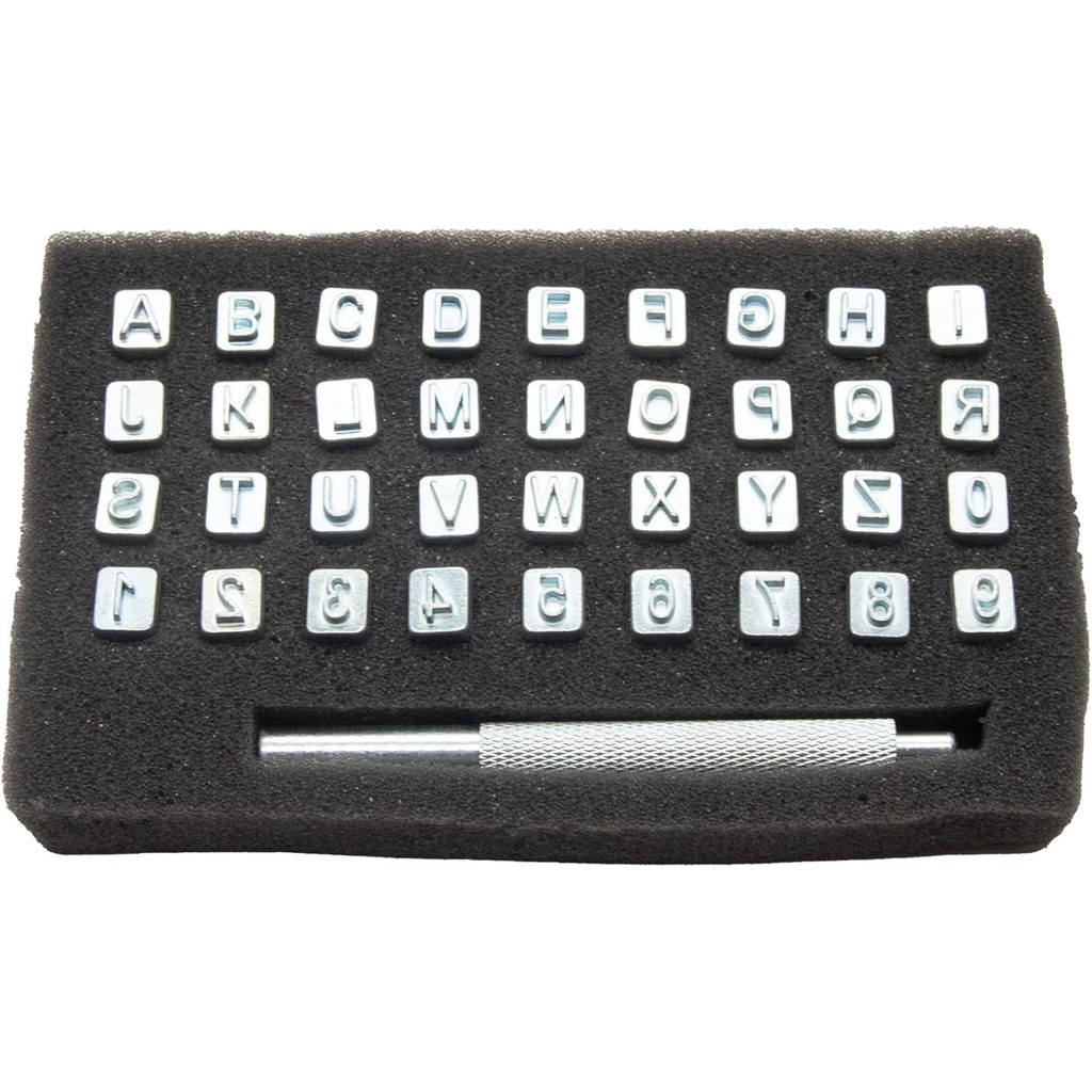 Realeather ชุดแสตมป์ตัวอักษรและตัวเลข 0.7 H x 6.7 L x 4.0 W G2W2