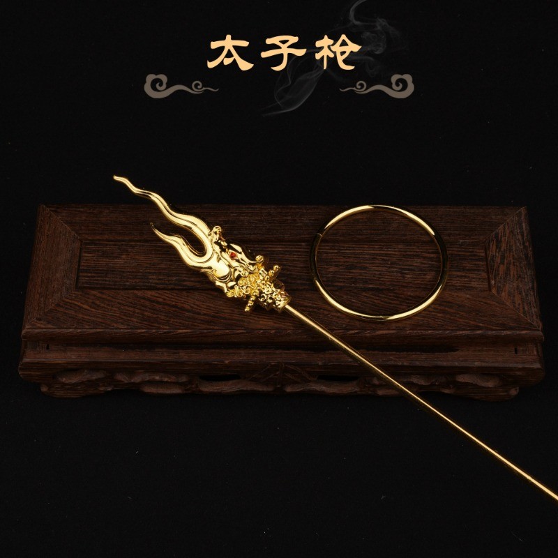 Qiankun วงกลมสีแดง Ting สามเจ้าชาย Zhongtan Marshal Magic เครื่องมือโลหะผสมรูปปั้น Magic เครื่องมือเครื่องประดับ