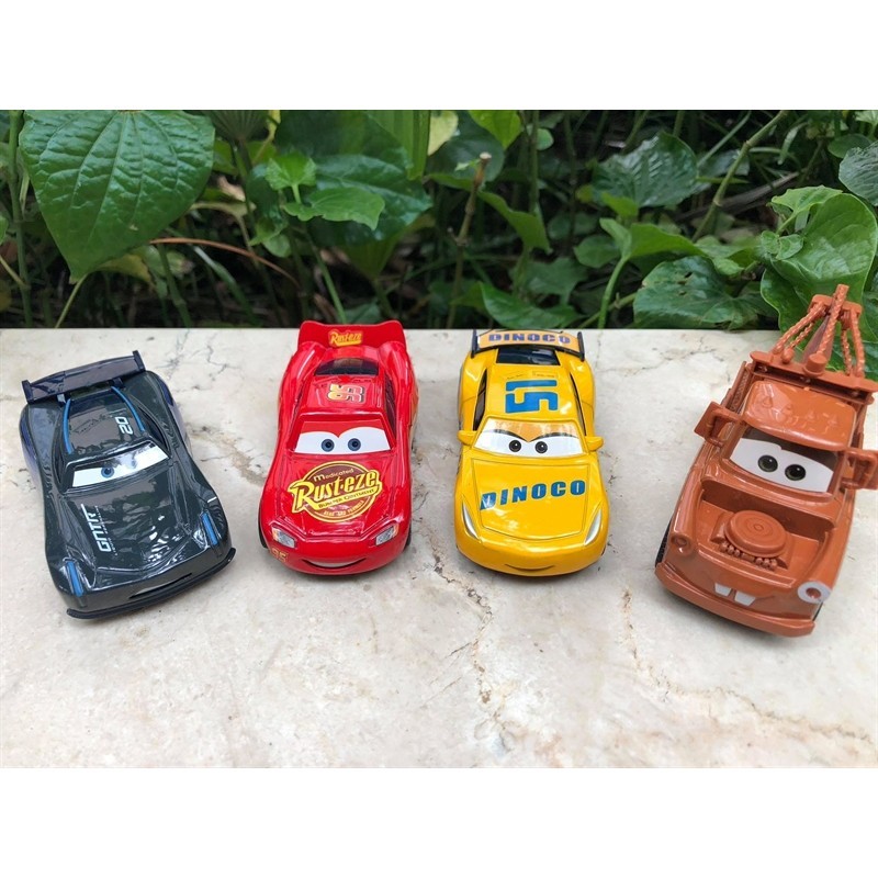 ชุดของเล่นโลหะ Cars McQueen 4 คัน