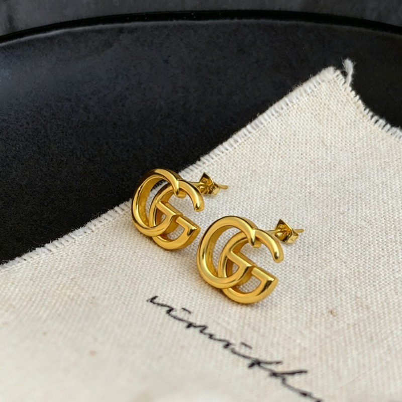 XIYA Classic Retro Double G Letter ต่างหูโลหะ
