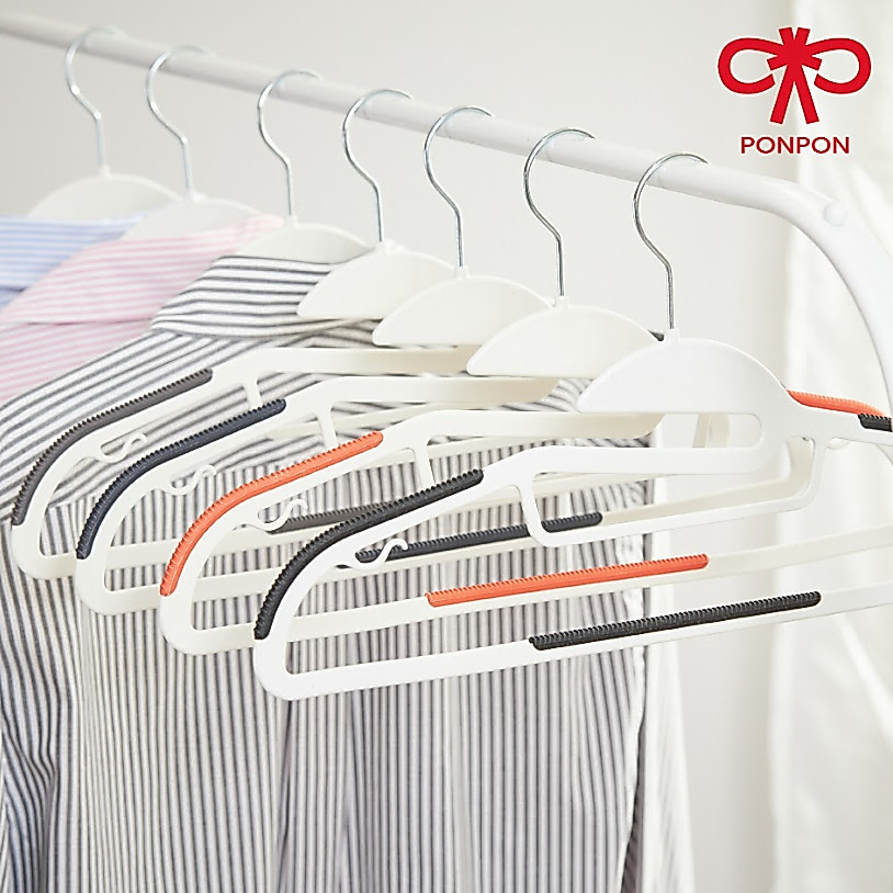 PONPON ไม้แขวนอเนกประสงค์ กันลื่น ไม้แขวนที่มีฟังก์ชันป้องกันเสื้อผ้าหลุดหรือร่วง