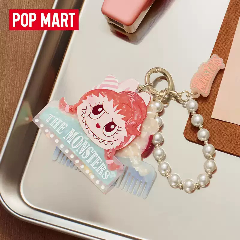 POPMART POPMART THE MONSTERS Retro Barber Shop Series จี้ Mystery Box UMRF