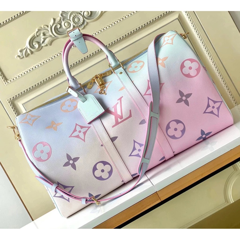 Louis Vuitton กระเป๋าเดินทางสุภาพสตรีกระเป๋าเดินทาง Duffel กระเป๋า Duffel กระเป๋าสะพายกระเป๋าถือ PYI