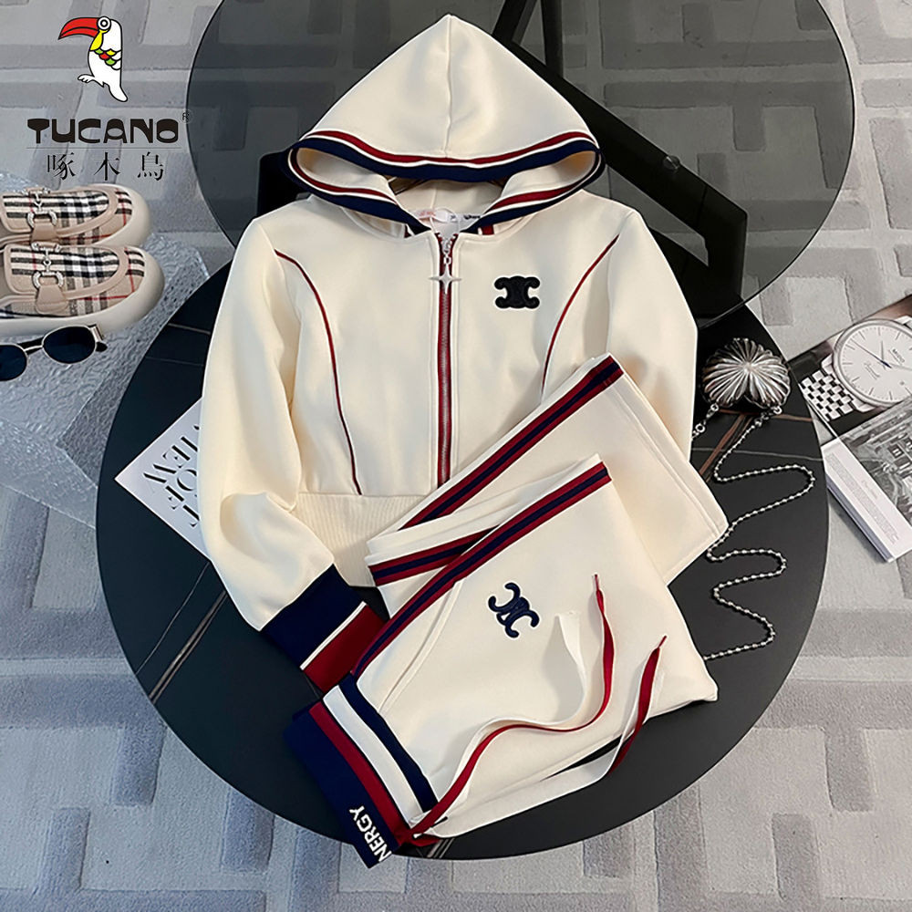 ชุดลำลองสำหรับผู้หญิง ชุดกีฬาระบายความสะดวกสบายในสไตล์ใหม่ สเวตเตอร์สองชิ้นพร้อมส่งจากคลังสินค้า - รูปที่ 2