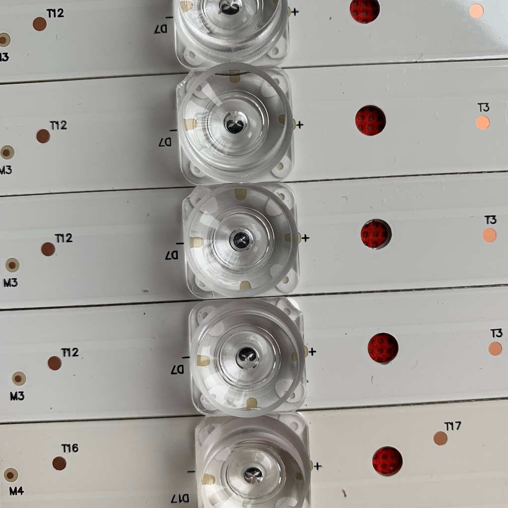 แถบแสง Haier LS55AL88A71 ของแท้ LED55D8A-ZC14DFG-01 30355008220/1 เม็ดโคมไฟ