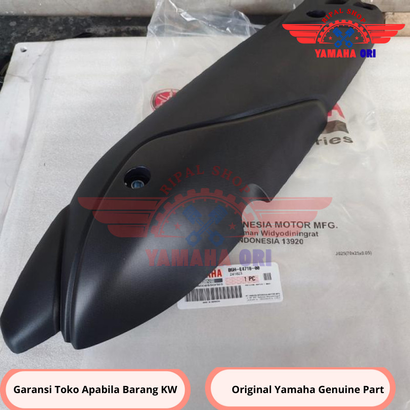 NEW NMAX 2020 ฝาครอบ EXHAUST ดั้งเดิม YGP B6H-E4718-00