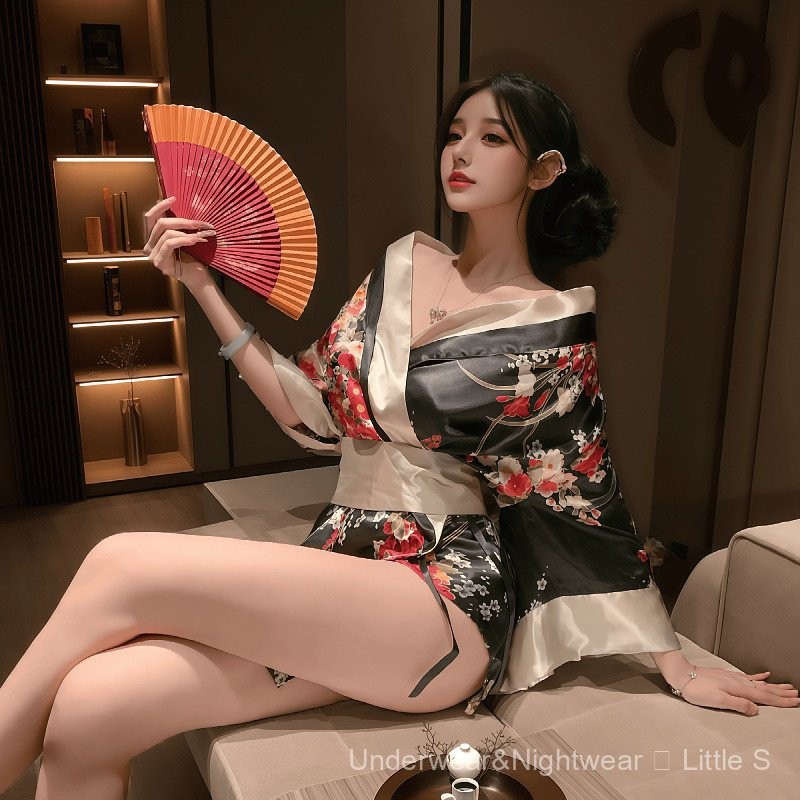 ชุดนอนและชุดชั้นใน Geisha Kimono Style Nightgown แบบ Sexy Deep V