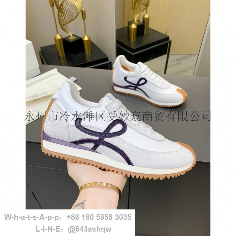 L0E **  ⓁⓄⒺⓌⒺ  มาตรฐานต้นฉบับ 1: 1 ปี Runaway สไตล์ด้านในเพิ่มความสูง Moral Training รองเท้า Forrest