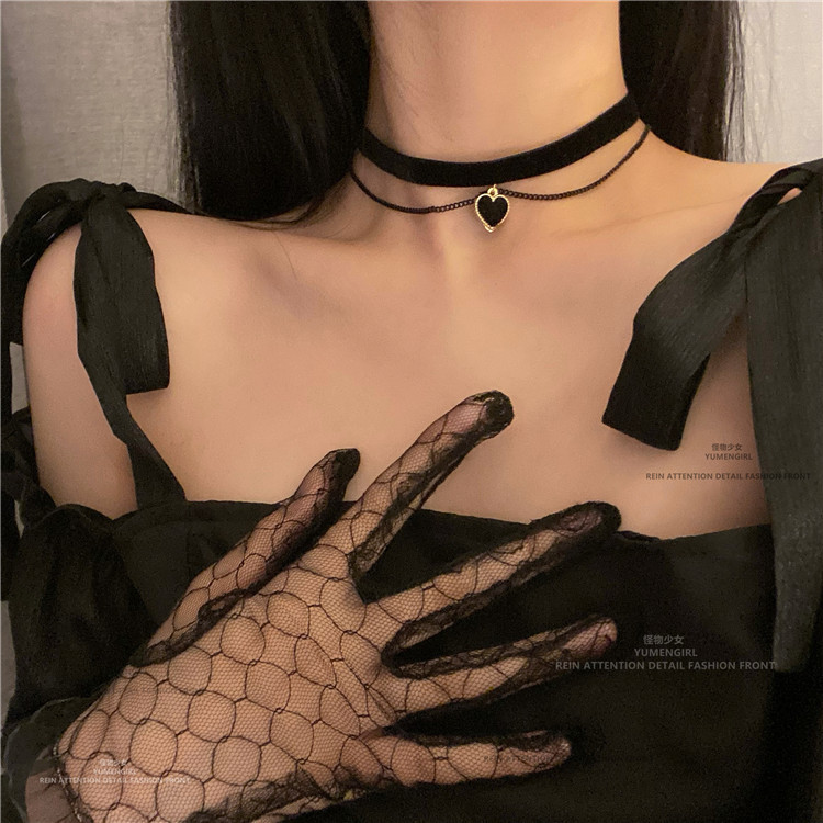 จี้รูปหัวใจดีไซน์เฉพาะ Ins Simple Love สร้อยคอคลาบิกเกอร์ BAU1