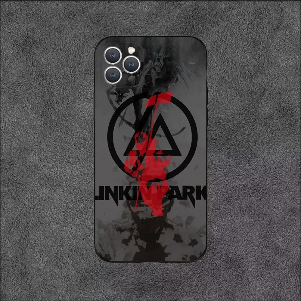 TP-2 L-LinkinS Rock P-Park เคสโทรศัพท์สําหรับ iPhone 16, 17,15,14,13,12,11,Plus,Pro Max,XS,X,XR,SE,M