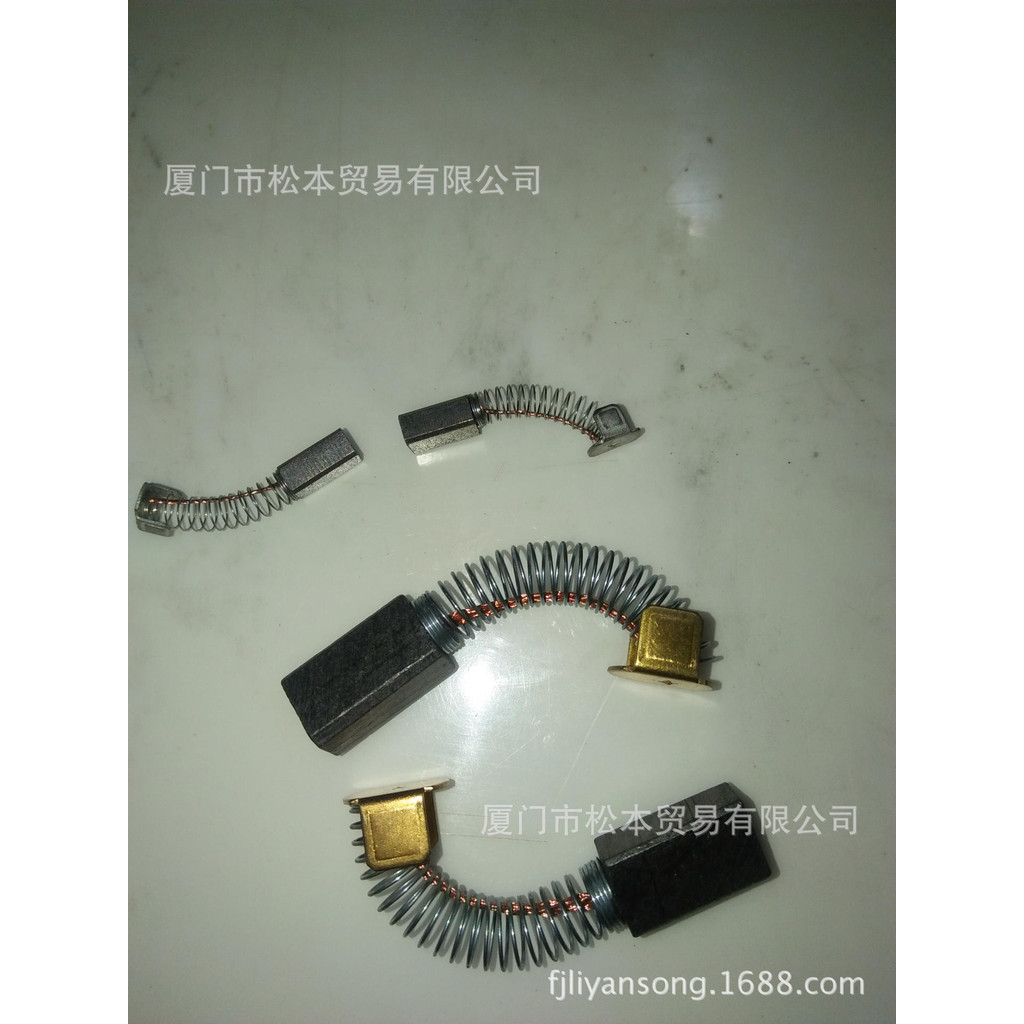 M818T-031 SANYO มอเตอร์แปรงคาร์บอน T818T-036 มอเตอร์แพะแปรงคาร์บอน SANYO DEMKI แปรงคาร์บอน